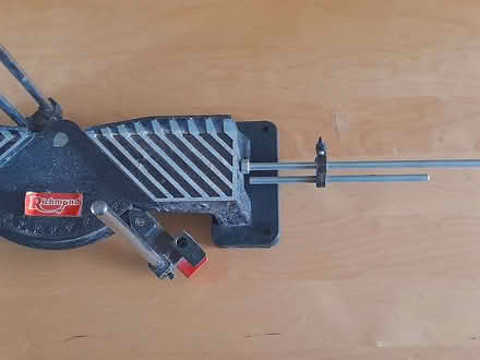 Photo of free hand mitre saw (Kidlington OX5) #2