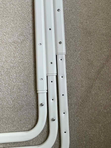 Photo of free 3 Extendable Wall Mounted Rails (SO167AX) #3