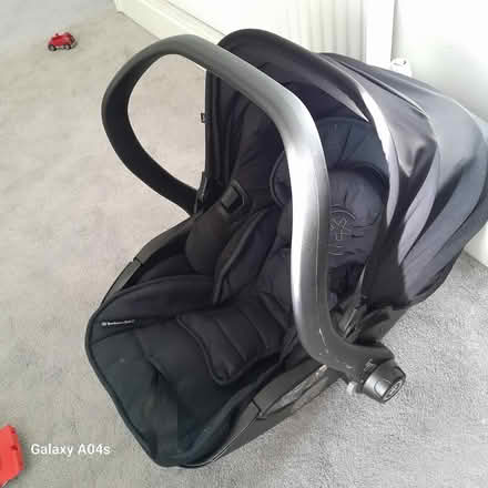 Photo of free Car seat (Cw1) #3