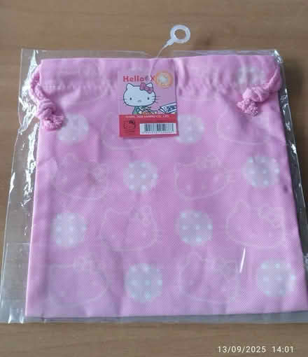 Photo of free Hello kitty pouch (Tpy) #2