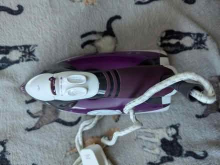 Photo of free Working iron but no steam (South Croydon) #2