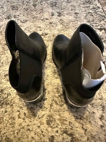 Photo of free Boots size4 (E17) #3