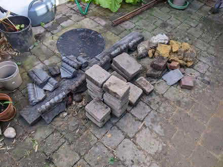 Photo of free Various bricks / garden paving (Southborough TN4) #1