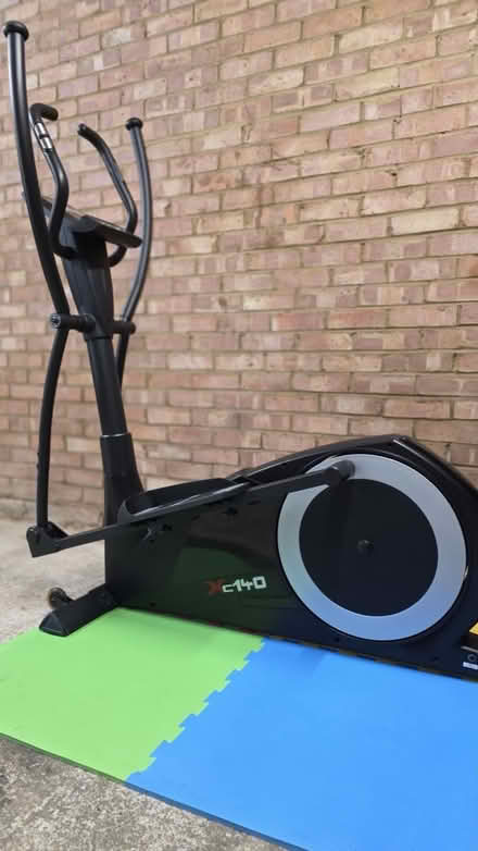 Photo of free Elliptical Cross Trainer (Woodcote Rg8 0sg) #3