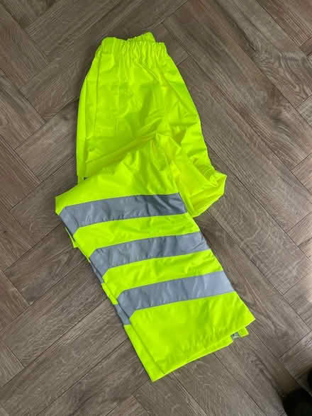 Photo of free High Vis yellow over trousers (WA15) #1