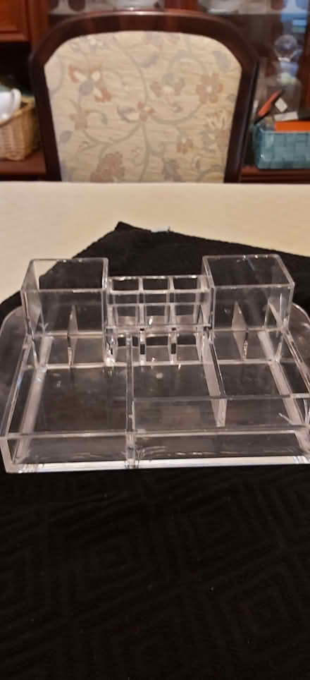 Photo of free Jewelery organiser (Cam GL11) #1