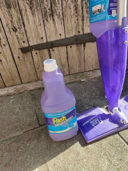 Photo of free Flash PowerMop & Cleaning Solution (Gloucester) #3