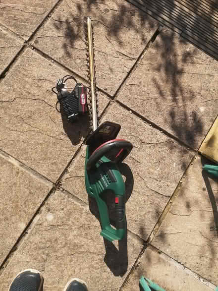 Photo of free Hedge trimmer (Headington OX3) #1