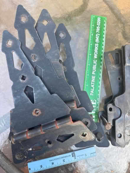 Photo of free Heavy fence hinges and closure (Meacham and Kirchhoff) #2