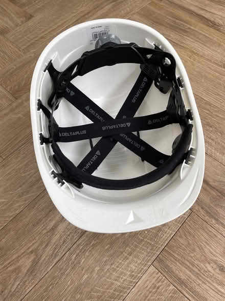 Photo of free Hard Hat (WA15) #2