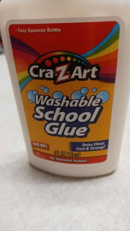 Photo of free School glue (Allen) #1