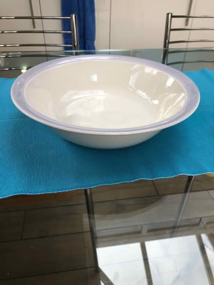 Photo of free Ceramic bowl (Emersons Green BS16) #1