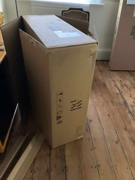Photo of free Large cardboard. moving /storage box (Royal Leamington Spa CV32) #1