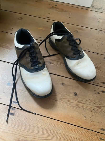 Photo of free Golf shoes (Temple Street OX4) #1