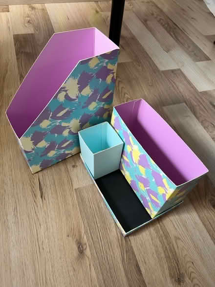 Photo of free Organiser (Gilmerton Dykes Avenue) #1