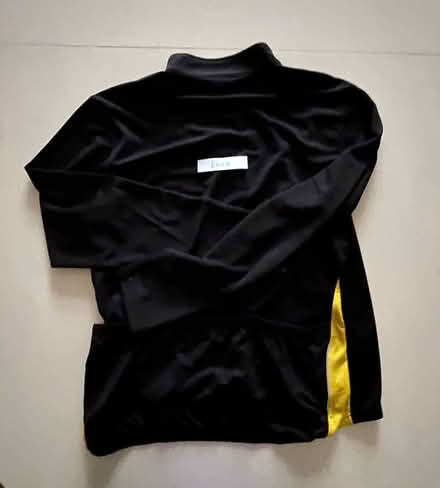 Photo of free Cycling top (Cox Green SL6) #2