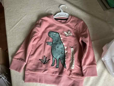 Photo of free Fleecy top age 3-4 (Cox Green SL6) #1