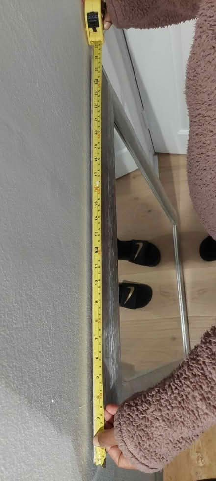 Photo of free Mirror (N11 3NT) #3