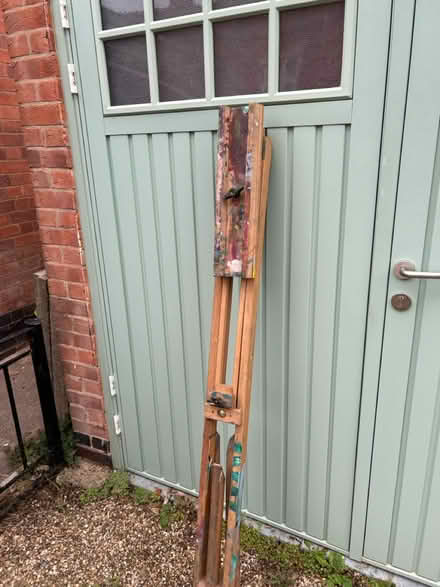 Photo of free Easle (LE3 leicester) #1