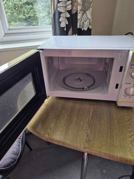 Photo of free Microwave (St Albans) #2