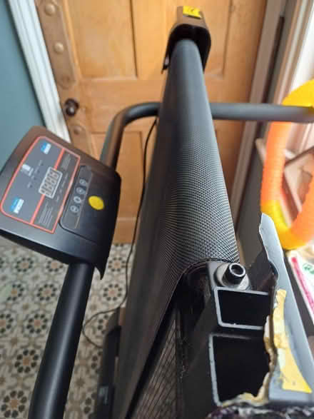 Photo of free Running machine (TN38 Bulverhythe) #3