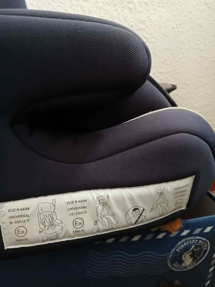 Photo of free Chil car seat (West Hill TN34) #4