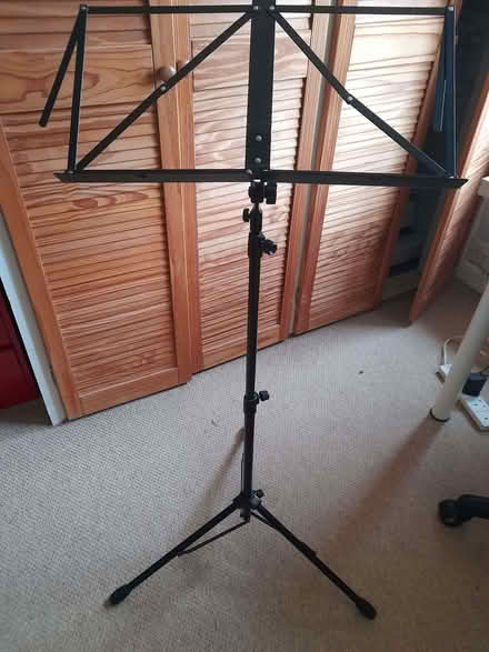 Photo of free music stand (Lambridge) #1