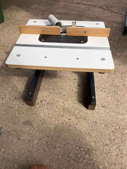 Photo of free Benchtop Router Table (Anstey LE7) #2