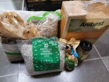 Photo of free Hamster bedding and food (Shenley Fields B29) #1