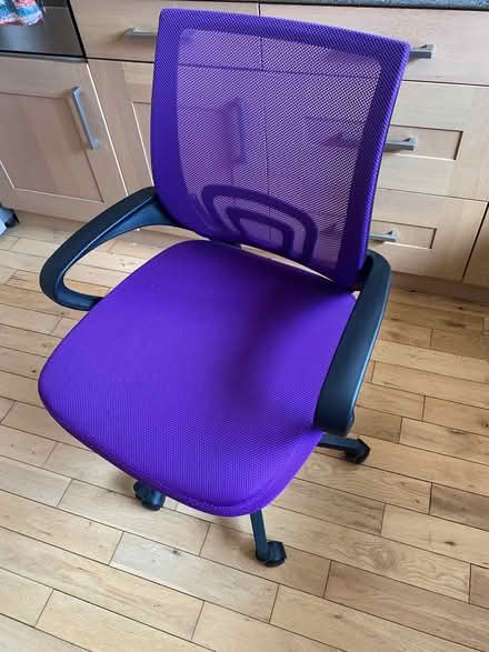Photo of free Swivel chair (Northwood HA6) #1