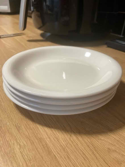 Photo of free 4 side plates (Heage DE56) #1