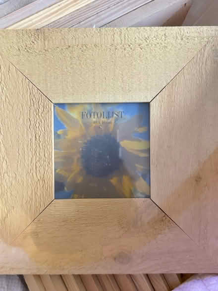 Photo of free 10 x 10cm photo frame (RM1) #2