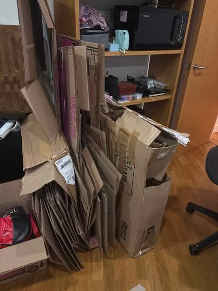 Photo of free Moving boxes and packing paper (N7 8bw) #1