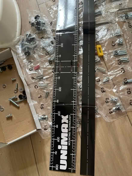 Photo of free Various nuts bolts screws / TV (Muswell Hill N10) #4