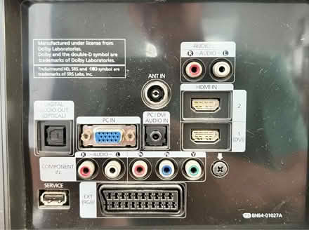 Photo of TV 32 inches with remote (BR2) #1