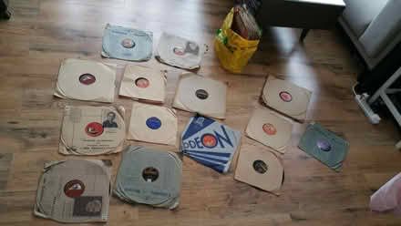 Photo of free 78rpm classical and opera vinyls (SW11) #1