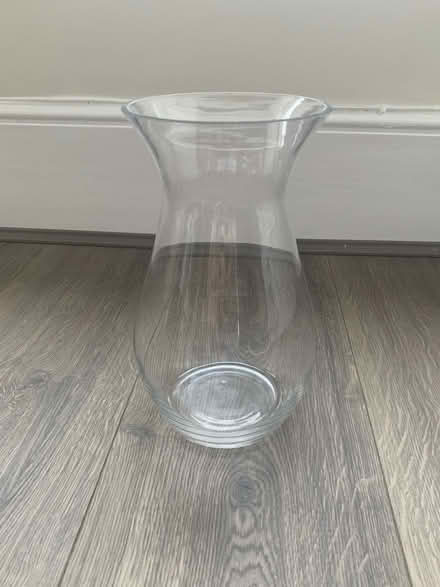 Photo of free Glass Vase (W3) #1
