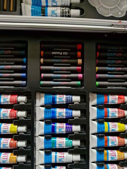 Photo of free Art Set (Currie EH14) #4