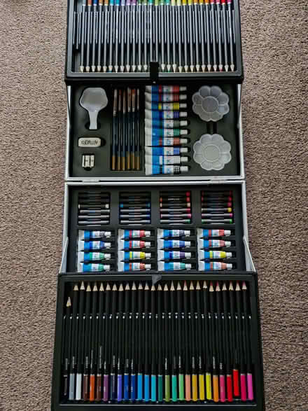 Photo of free Art Set (Currie EH14) #3