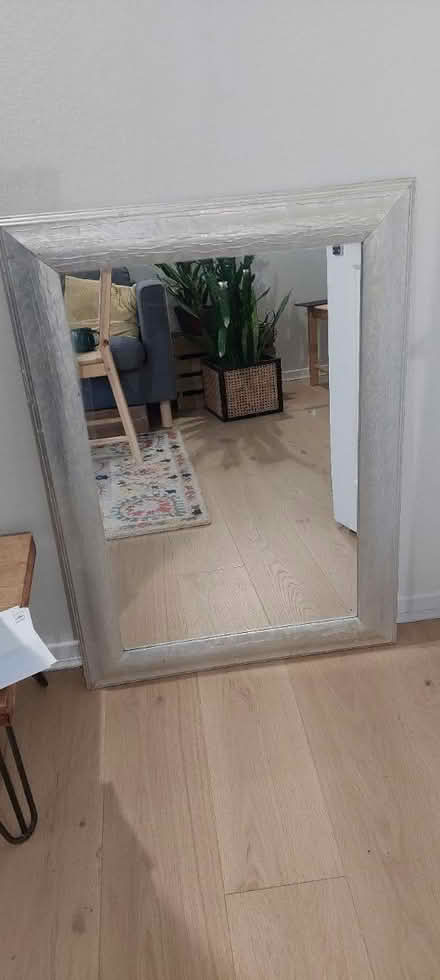 Photo of free Mirror (N11 3NT) #1
