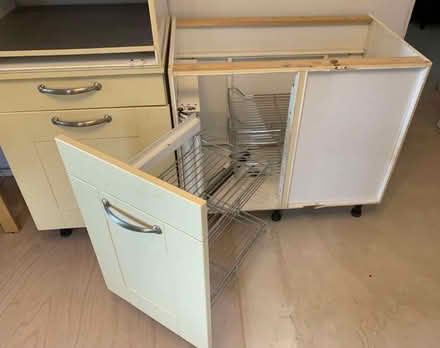 Photo of free Kitchen units (Slyne-with-Hest LA2) #3