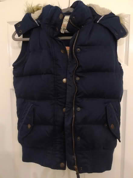 Photo of free Gilet size 8 (kids) (Upper Arncott OX25) #1