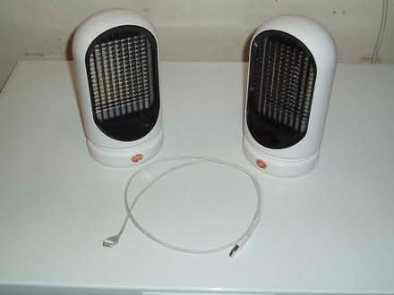 Photo of free 2 off USB Powered UV Fly & Bug Killer Zappers (Yateley GU46) #1