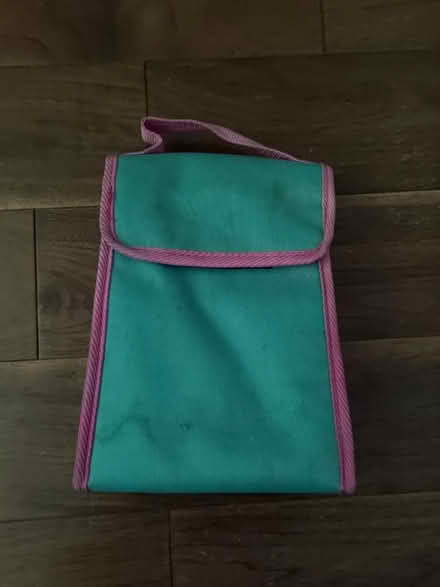 Photo of free Lunch bag (TW2 Twickenham) #1