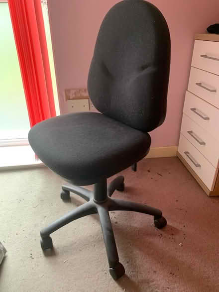 Photo of free Computer chair (HR2) #1