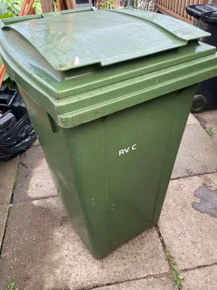 Photo of free Wheelie bin (Dungworth S6) #2