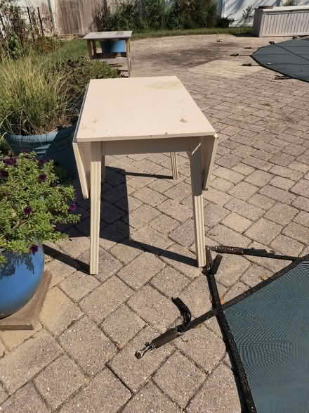 Photo of free Vintage table (Odenton, near Odenton Elem) #2