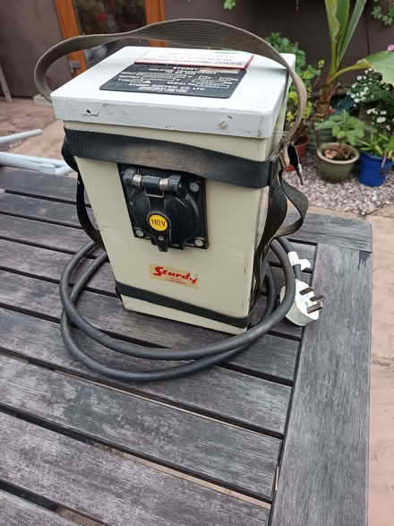 Photo of free 110V transformer (Yate BS37) #1