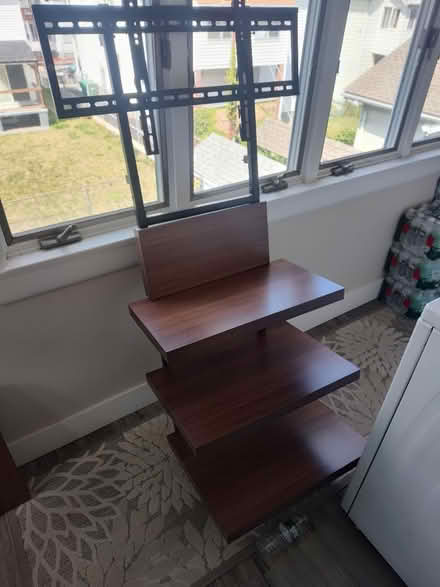 Photo of free TV mount (South Medford) #1