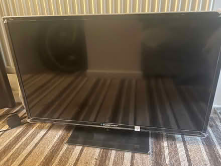 Photo of free 32 inch tv (St Ann’s) #1